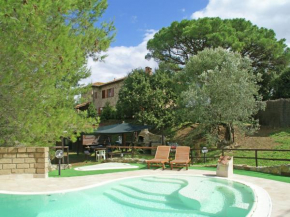 Charming Villa in Suvereto with Jacuzzi